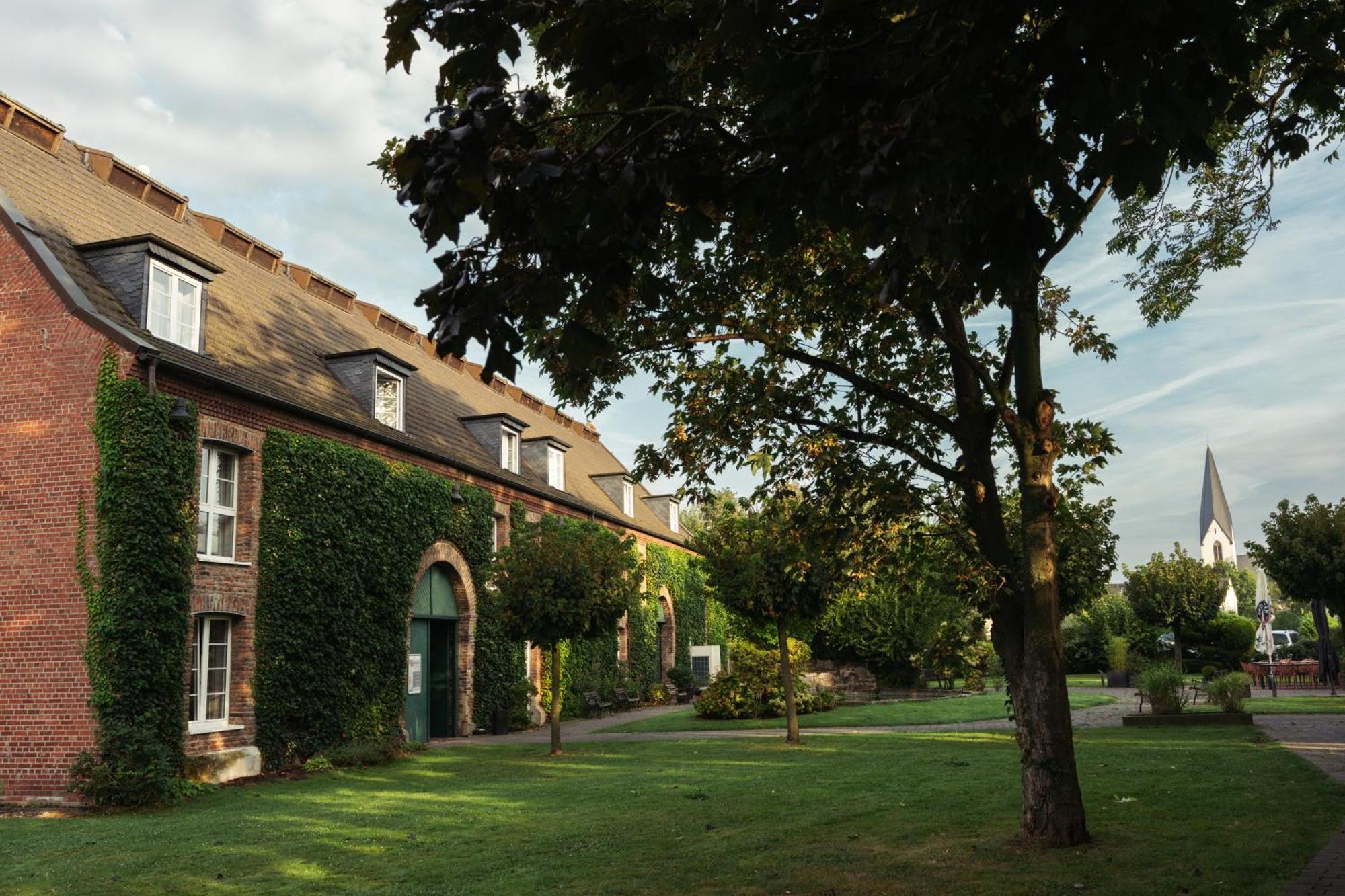 Clostermanns Hof 4* Niederkassel